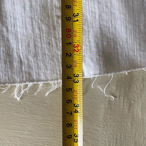 Cute white - Picture 4 of 4